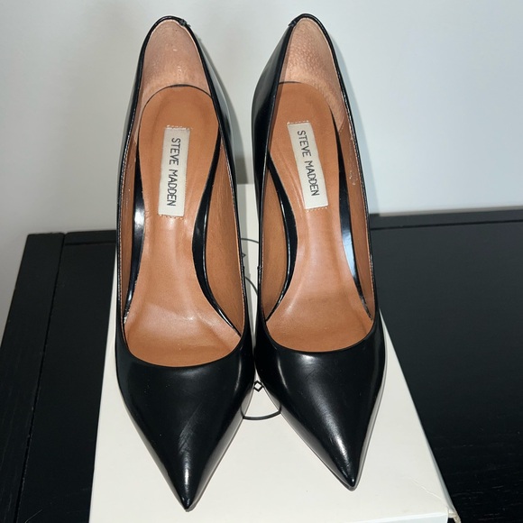 Steve Madden Pumps - Picture 2 of 6